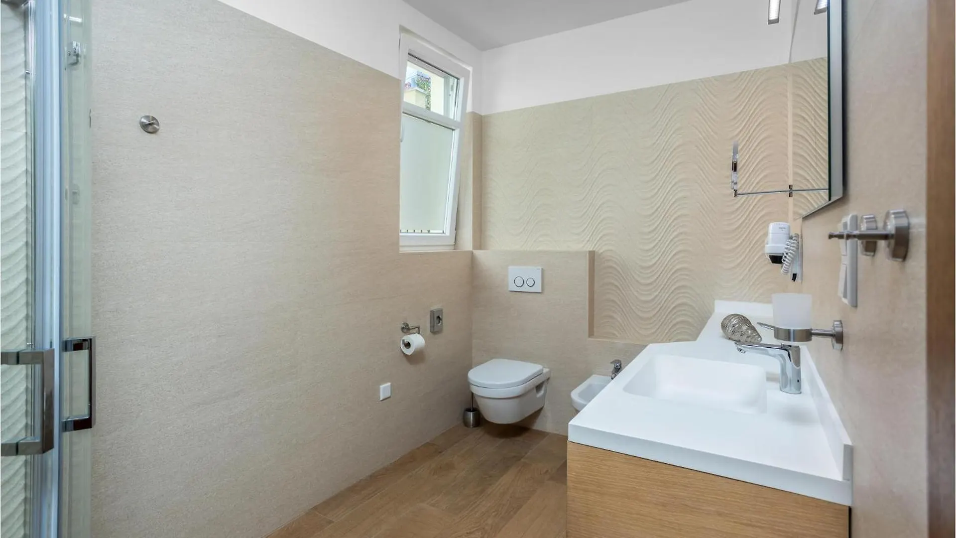 1 Bedroom Nice Apartment In Crikvenica 0*,