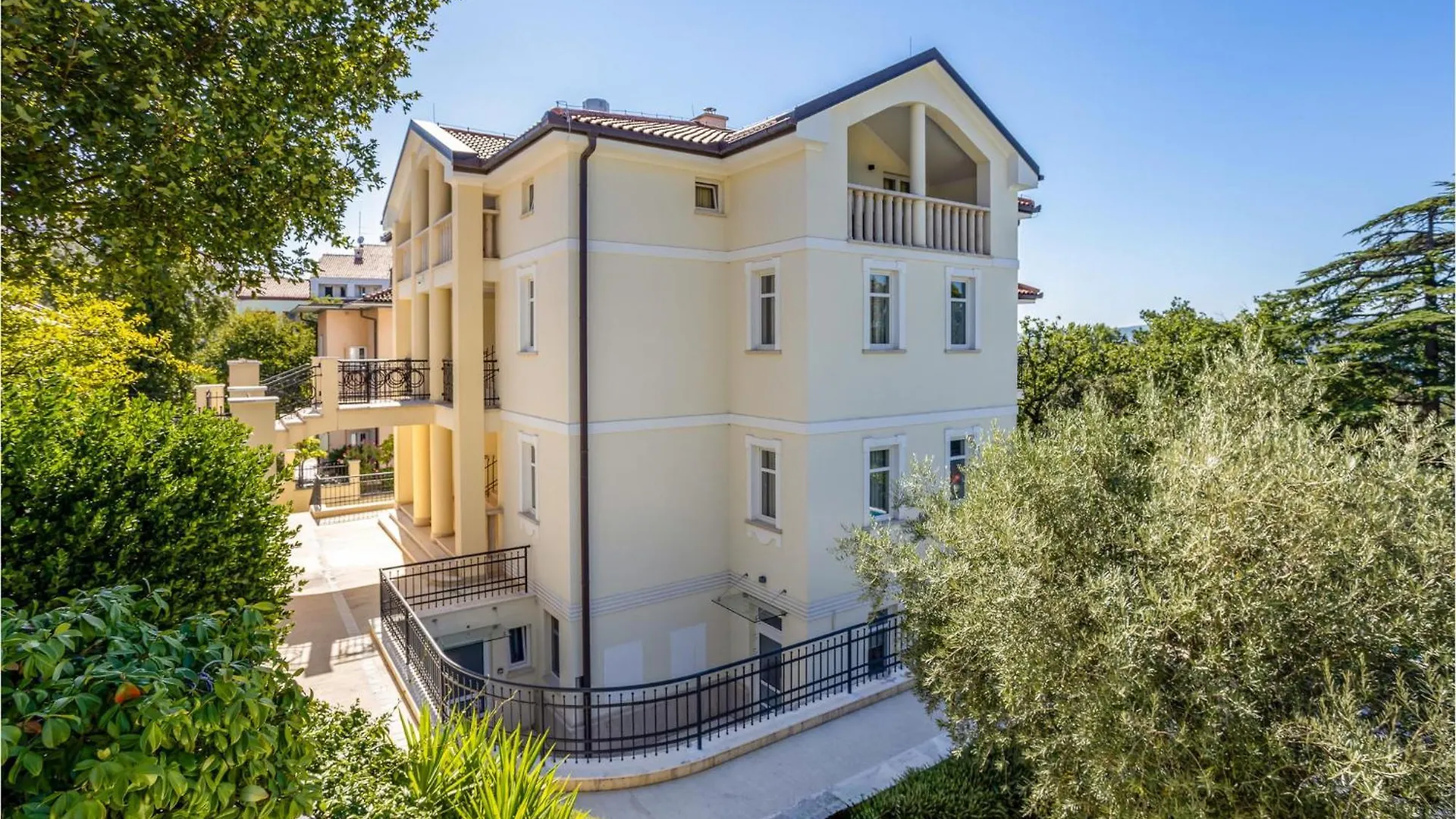 1 Bedroom Nice Apartment In Crikvenica