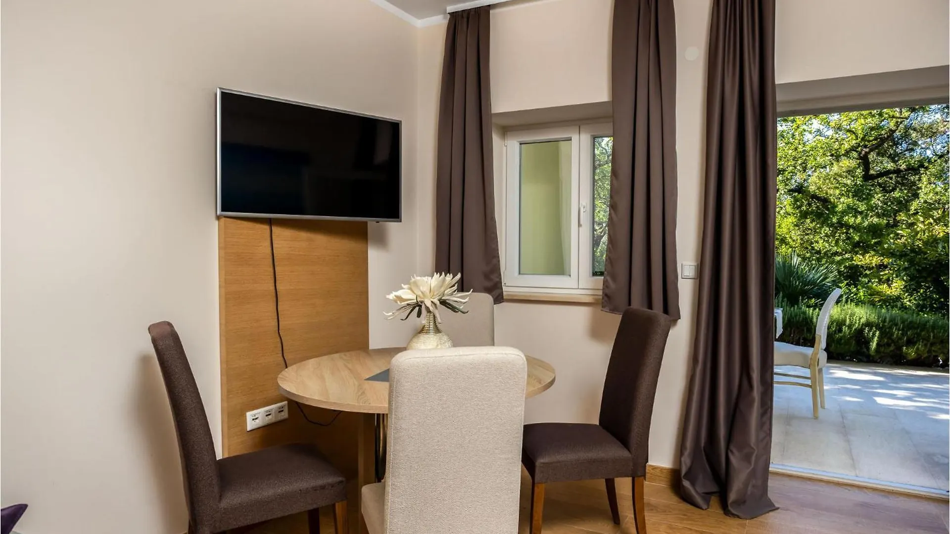 1 Bedroom Nice Apartment In Crikvenica
