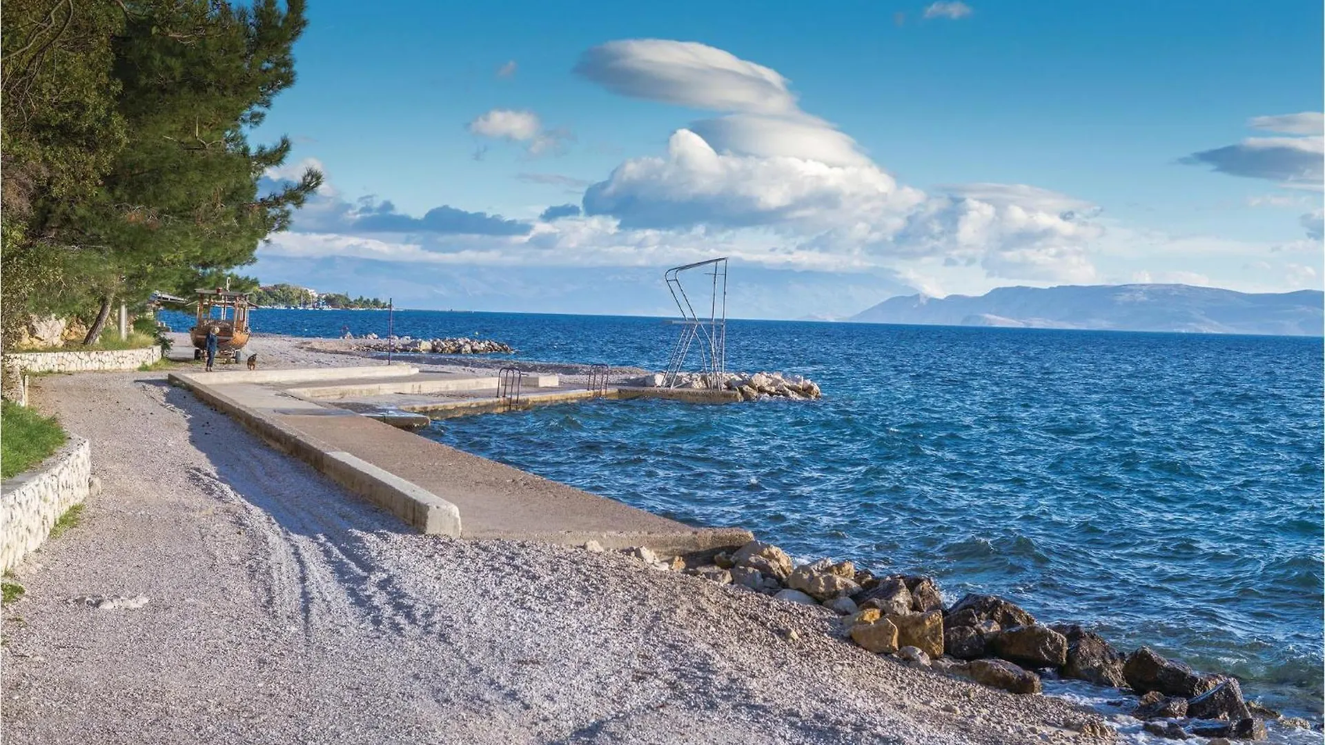 1 Bedroom Nice Apartment In Crikvenica